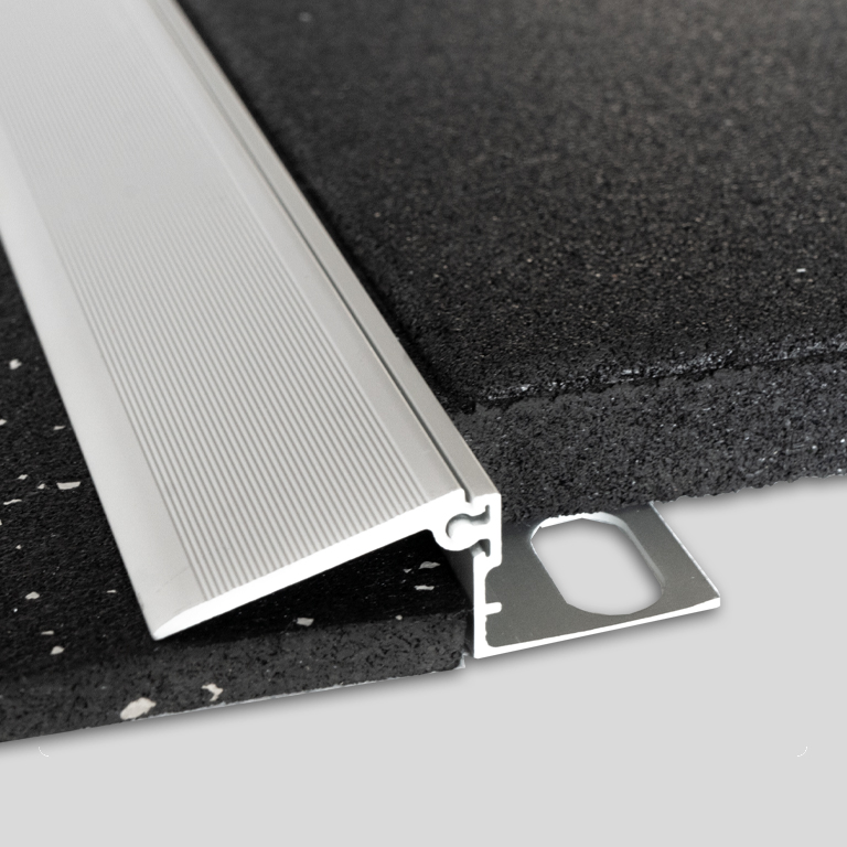 Gomma Fit klančnik – nastavljivi aluminij 2